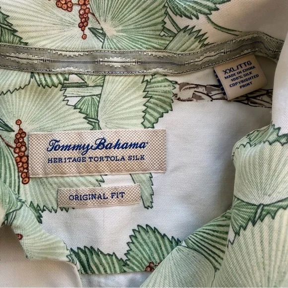 Tommy Bahama Silk Tropical Button up Size XXL Original Fit Green Leaf Vacation - Picture 5 of 5